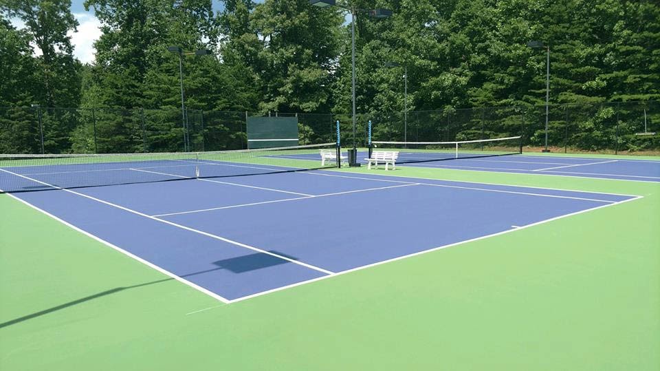 Grandover Swim & Racquet Club tennis courts in Greensboro, NC