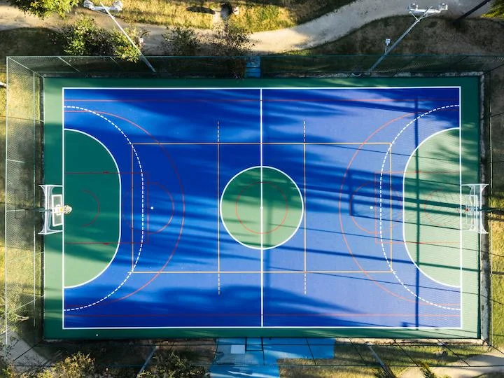 Picture of a properly designed tennis court construction in Raleigh