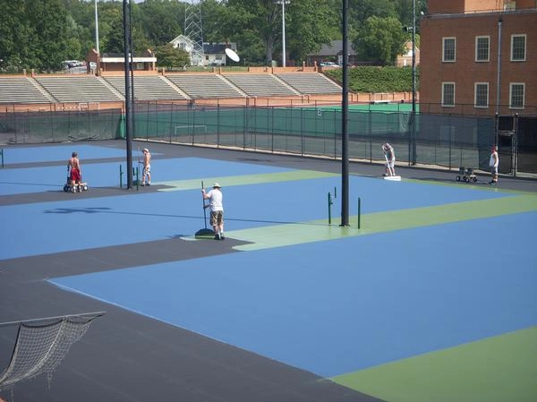 a family-owned court resurfacing team in nc 